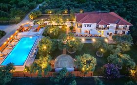 Nefeli Fresh Hotel